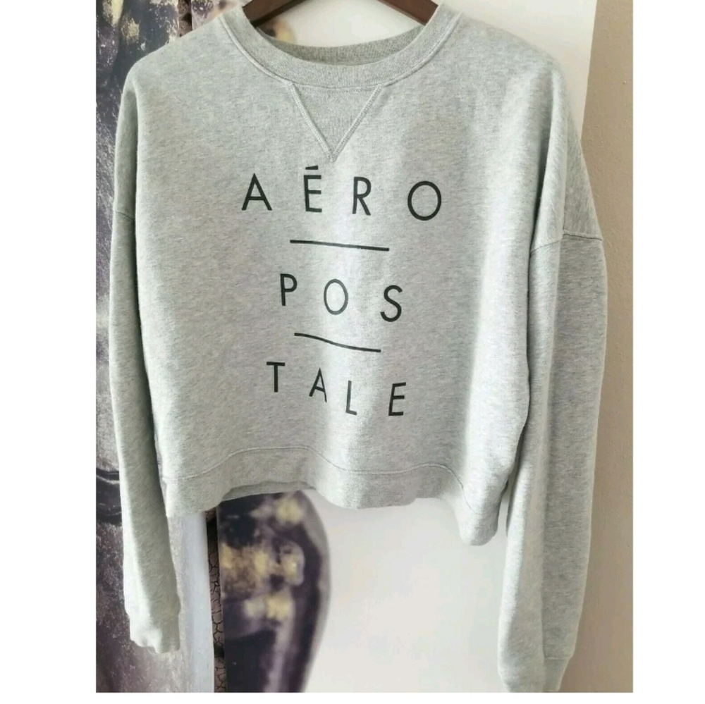 Aeropostale Women's Regular Medium Gray‎ Spell Out Crop Dolman Sweater